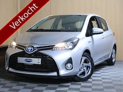 Toyota Yaris - 1.5 Full Hybrid 41000 km Dynamic BLEUTOOTH CLIMATRONIC'15