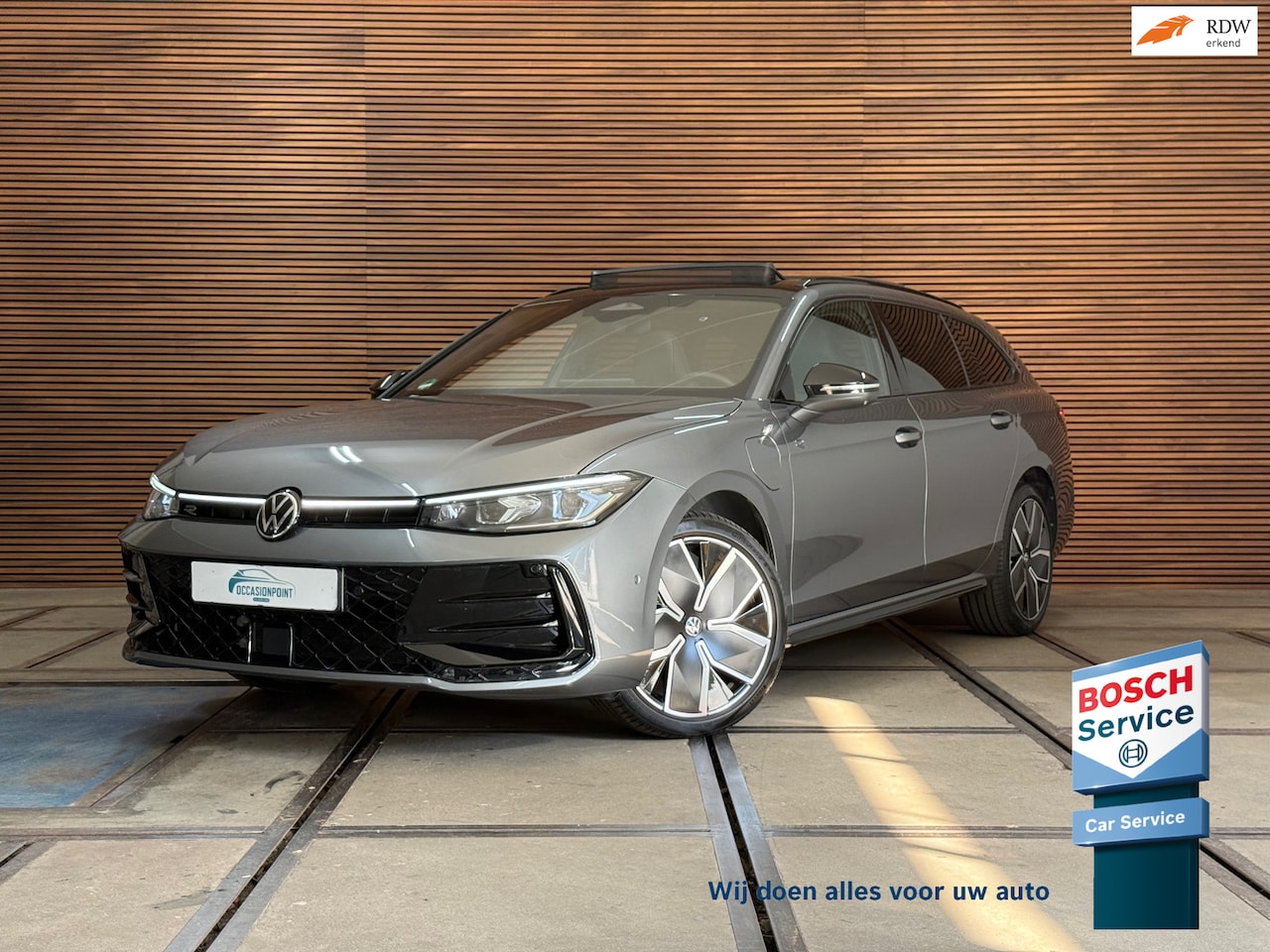 Volkswagen Passat Variant - 1.5 eHybrid R-Line Black Edition |Garantie tot 2030 |272PK|Pano|Matrix|H&K Sound|Leder |Ma - AutoWereld.nl