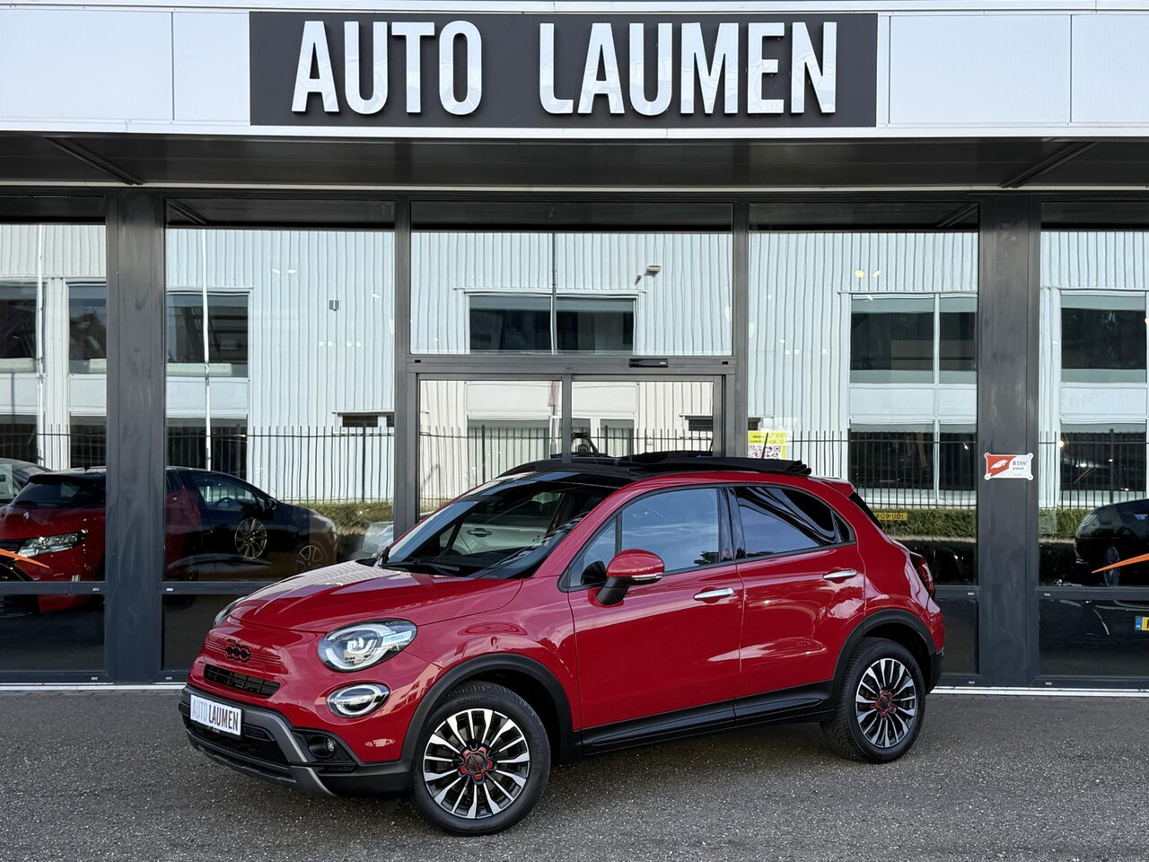 Fiat 500 X - 1.5 Hybrid RED Cabrio Automaat Navi Camera Carplay Full LED 17 Inch ACC Rijstrook DAB - AutoWereld.nl