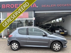 Peugeot 206 - 1.4 Forever 3 EIGENAAR * NW KOPPELING EN KOPPAKKING