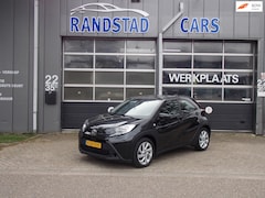 Toyota Aygo X - 1.0 VVT-i MT Play Carplay Airco Elek Pakket 5Deurs 2022bj GARATIE