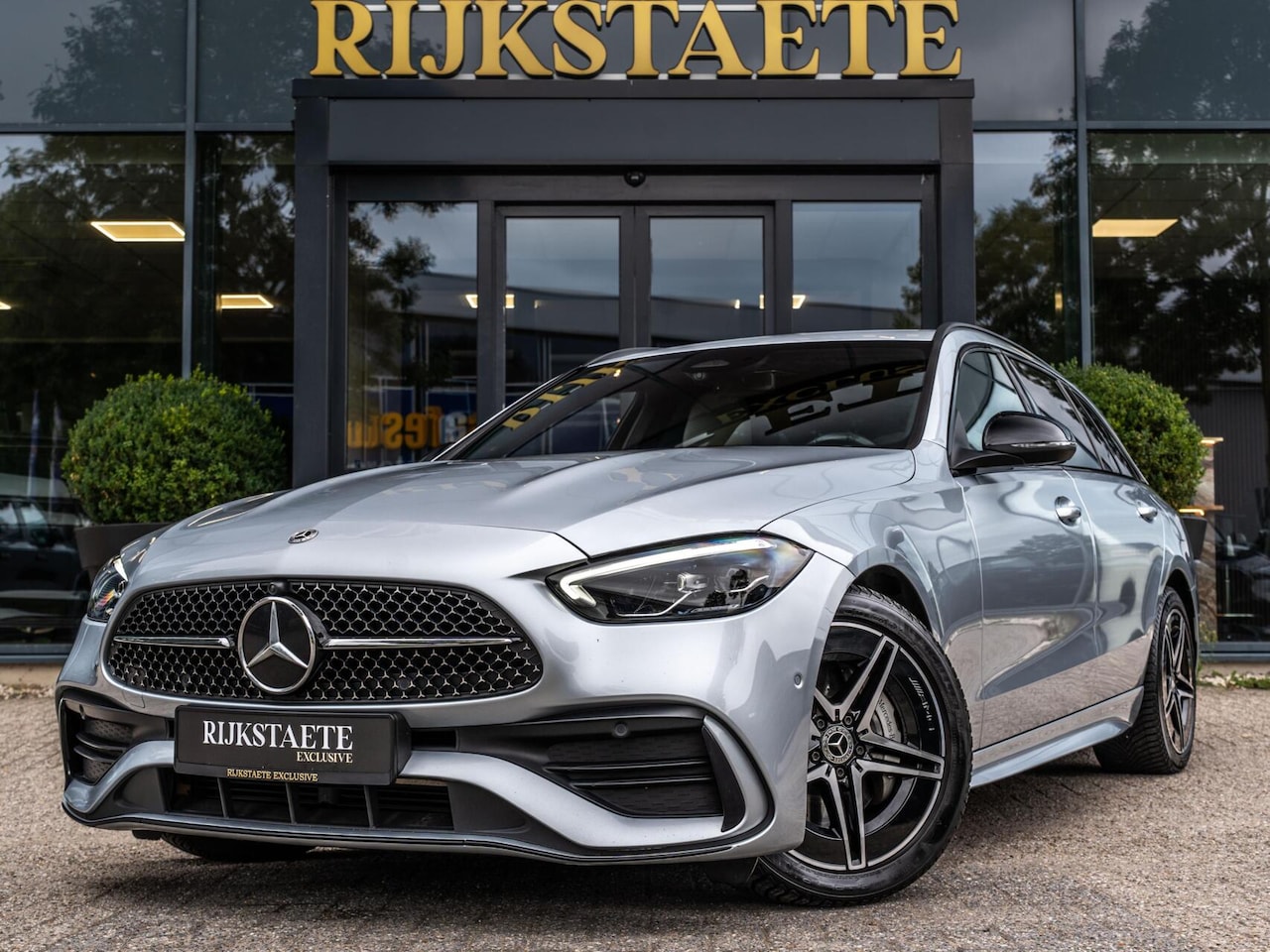 Mercedes-Benz C-klasse Estate - 300e AMG|BURMESTER|ACC|TREKHAAK|CAM - AutoWereld.nl