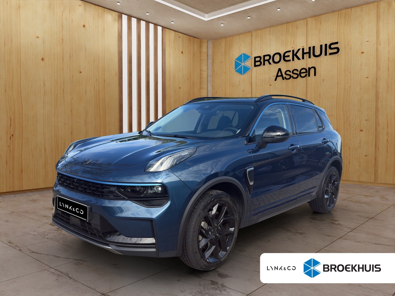 Lynk & Co 01 - 1.5 | BLIS | Panoramadak | Verwarmde Voorstoelen | 360 Camera | Keyless Start / Entry | - AutoWereld.nl