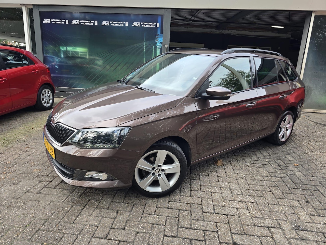Skoda Fabia Combi - 1.2 TSI First Edition Ambition | 2E EIGENAAR | 3/6/12MND GARANTIE | CRUISE | DAB | AIRCO | - AutoWereld.nl