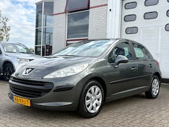 Peugeot 207 - 1.4 XR