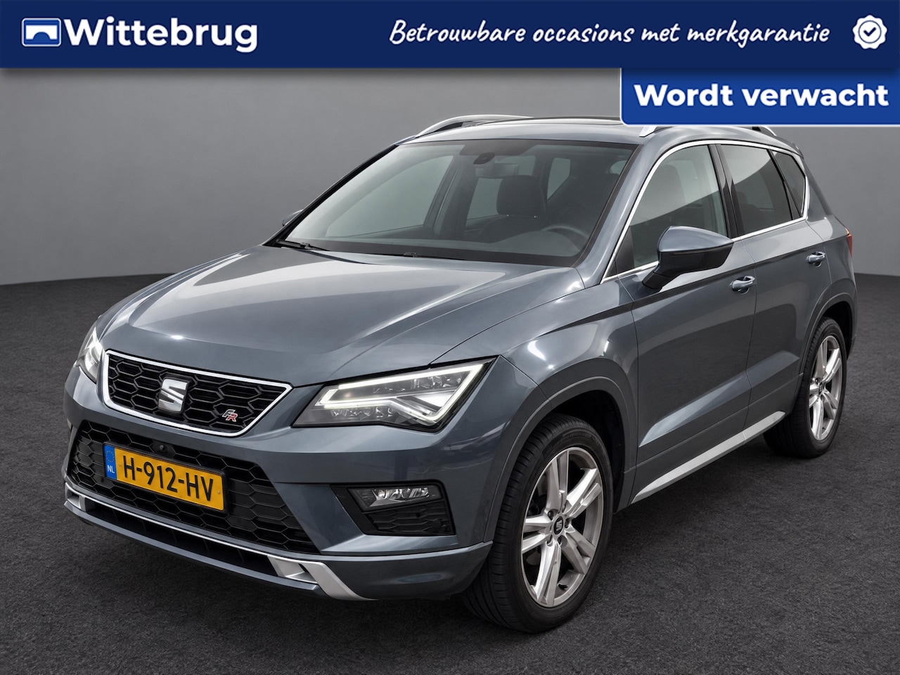SEAT Ateca - 1.5 TSI FR Business Intense / Pano / Digitaal dashboard / Navigatie / App connect / 360 Ca - AutoWereld.nl