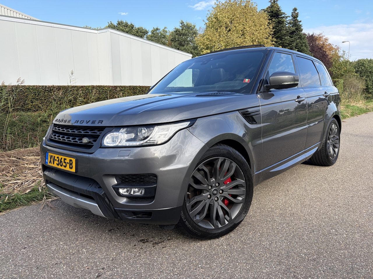 Land Rover Range Rover Sport - 3.0 SDV6 HSE Dynamic / PANORAMADAK / AUTOMAAT / NAVI / CRUISE / LEER - AutoWereld.nl