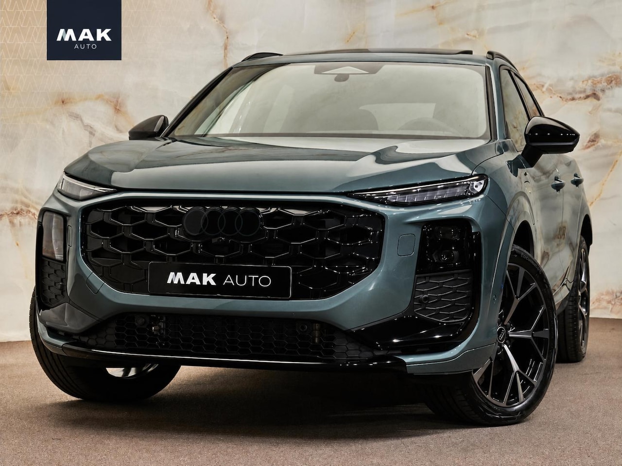 Audi Q3 - E-Hybrid S Edition , pano, Tech Pro, tr.haak, 20", Sonos, LED-kopl., memory, HUD, 360 came - AutoWereld.nl