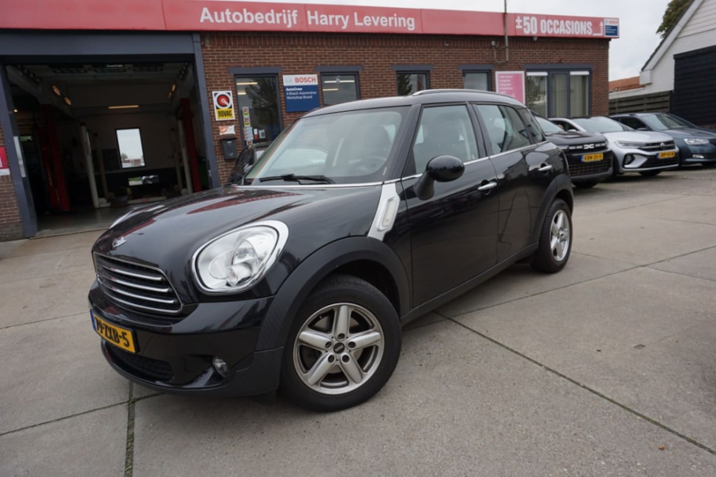 MINI Countryman - 1.6 98pk Aut. One Pepper - AutoWereld.nl