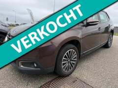 Peugeot 2008 - 1.2 VTi Active Navi Airco Trekhaak Parkeersensor