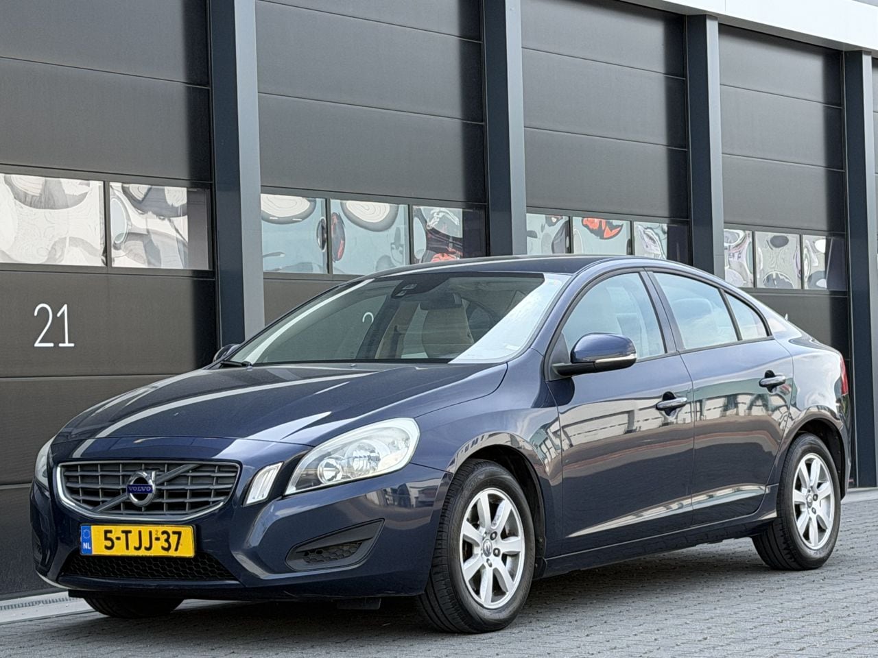 Volvo S60 - S-60 1.6 D2 Summum Leer PDC Clima - AutoWereld.nl
