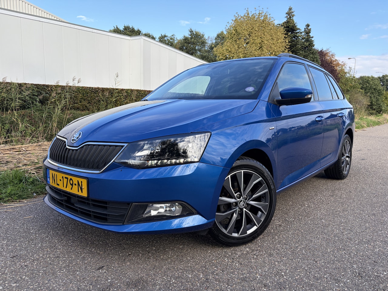 Skoda Fabia Combi - 1.2 TSI Drive / NAVI / LED / CRUISE / AIRCO / 126dkm! NAP! - AutoWereld.nl