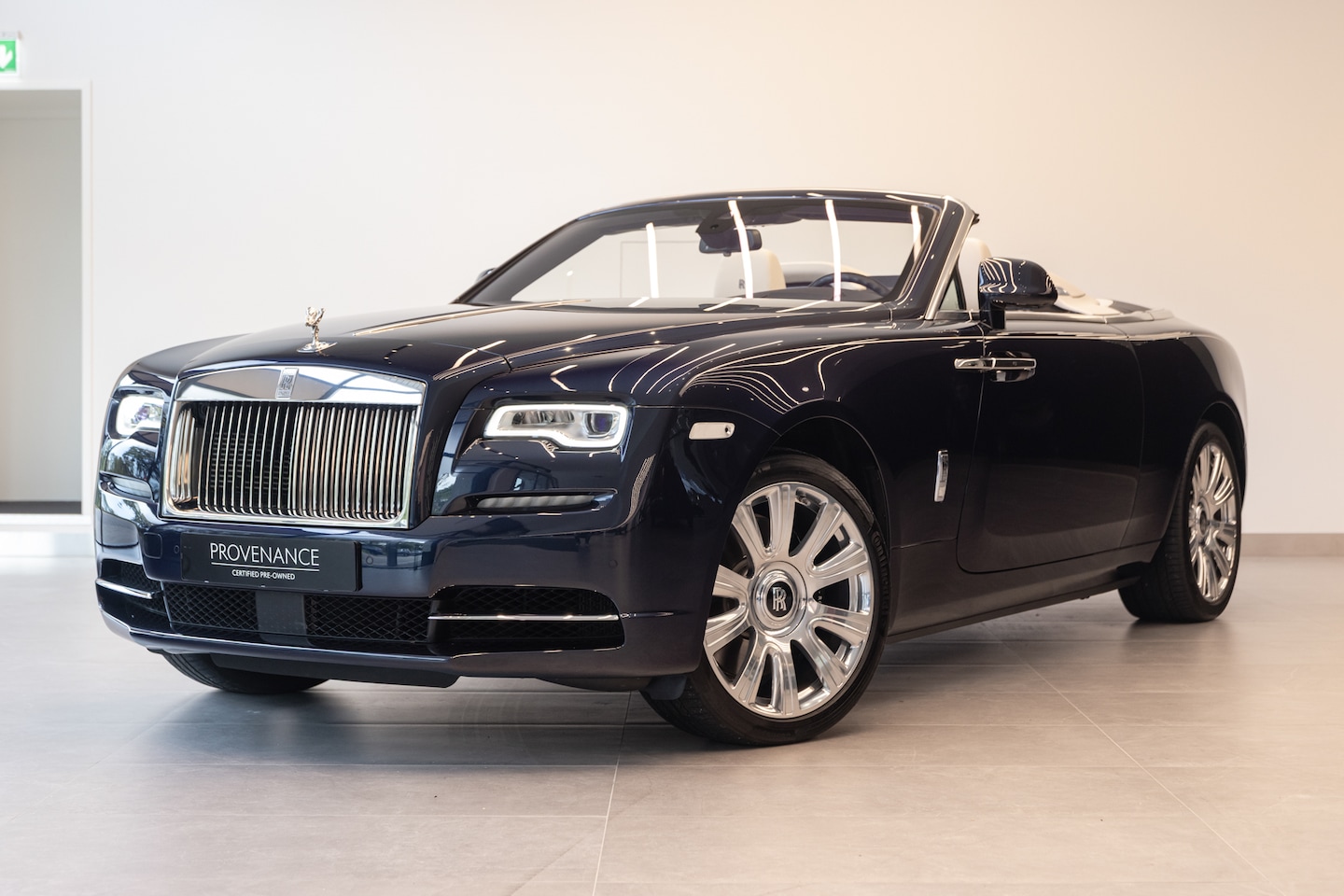 Rolls-Royce Dawn - 2 year service & warranty - AutoWereld.nl