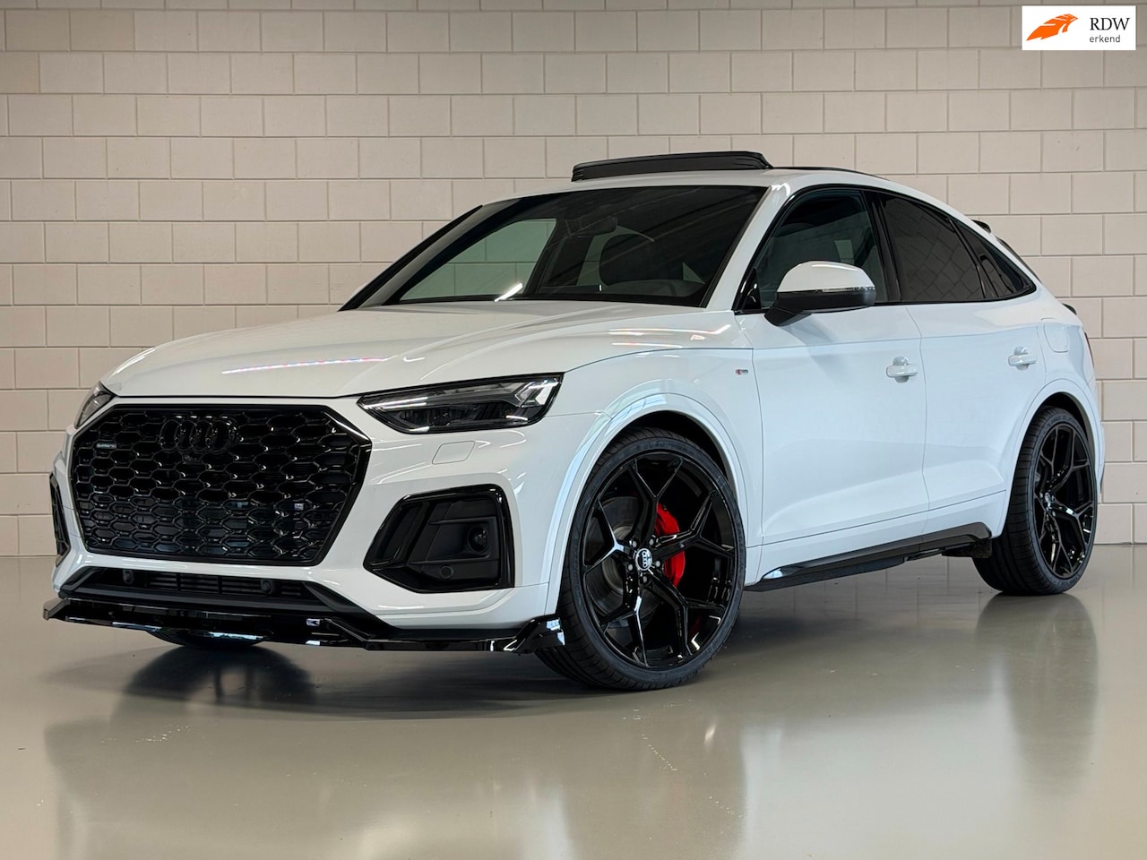 Audi Q5 Sportback - 50 TFSI e Quattro Competition Black Optic SQ5 | PANO | B&O | ELEK. STOEL | SFEER | 1E EIG - AutoWereld.nl