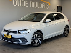 Volkswagen Polo - 1.0 TSI Life | Stoelverwarming | Adaptive cruise | Led | Carplay | Parkeersensoren |