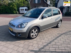 Ford Fiesta - 1.4-16V Cross Airco 5 Drs lm goede apk lees tekst