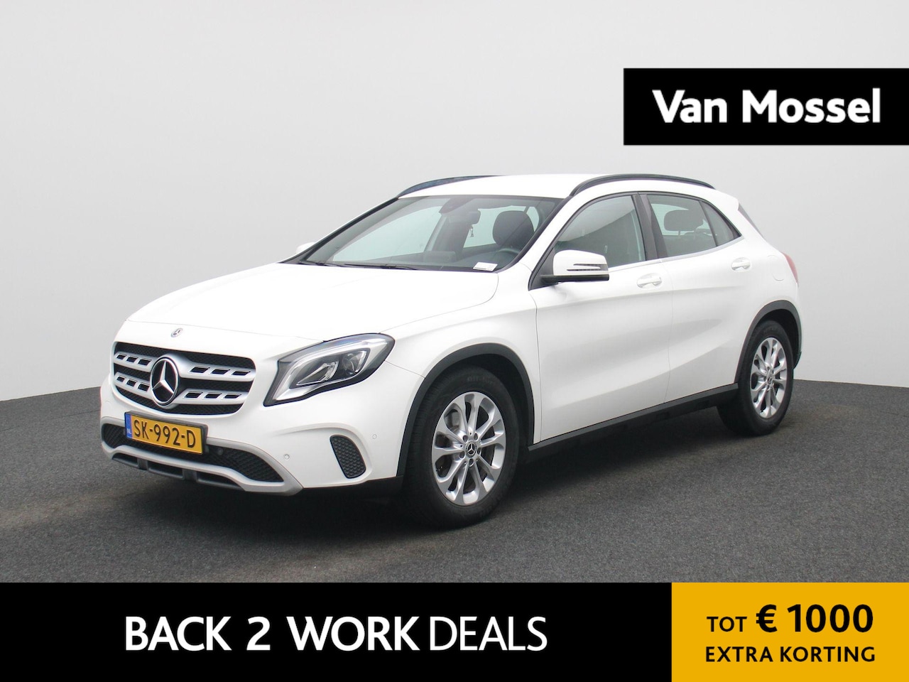 Mercedes-Benz GLA-Klasse - 180 Business Solution | ACHTERUITRIJCAMERA | HALF LEDER INTERIEUR | NAVIGATIE | CLIMATE CO - AutoWereld.nl