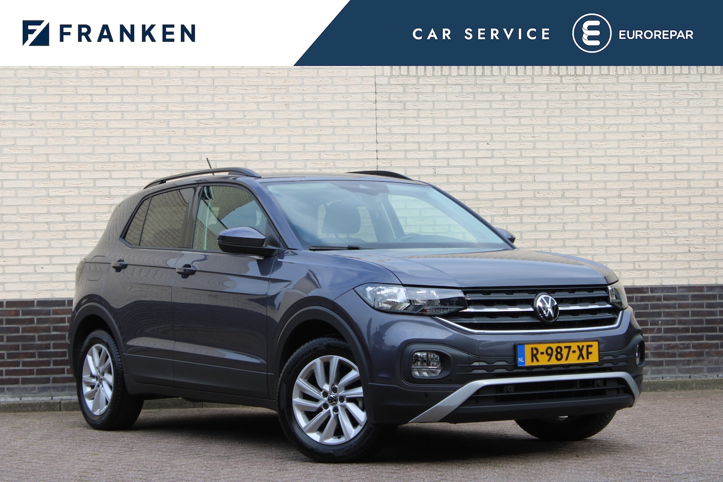 Volkswagen T-Cross - 1.0 TSI Life | Adaptieve cruise | BLIS | Trekhaak | Stoelverwarming | Carplay - AutoWereld.nl