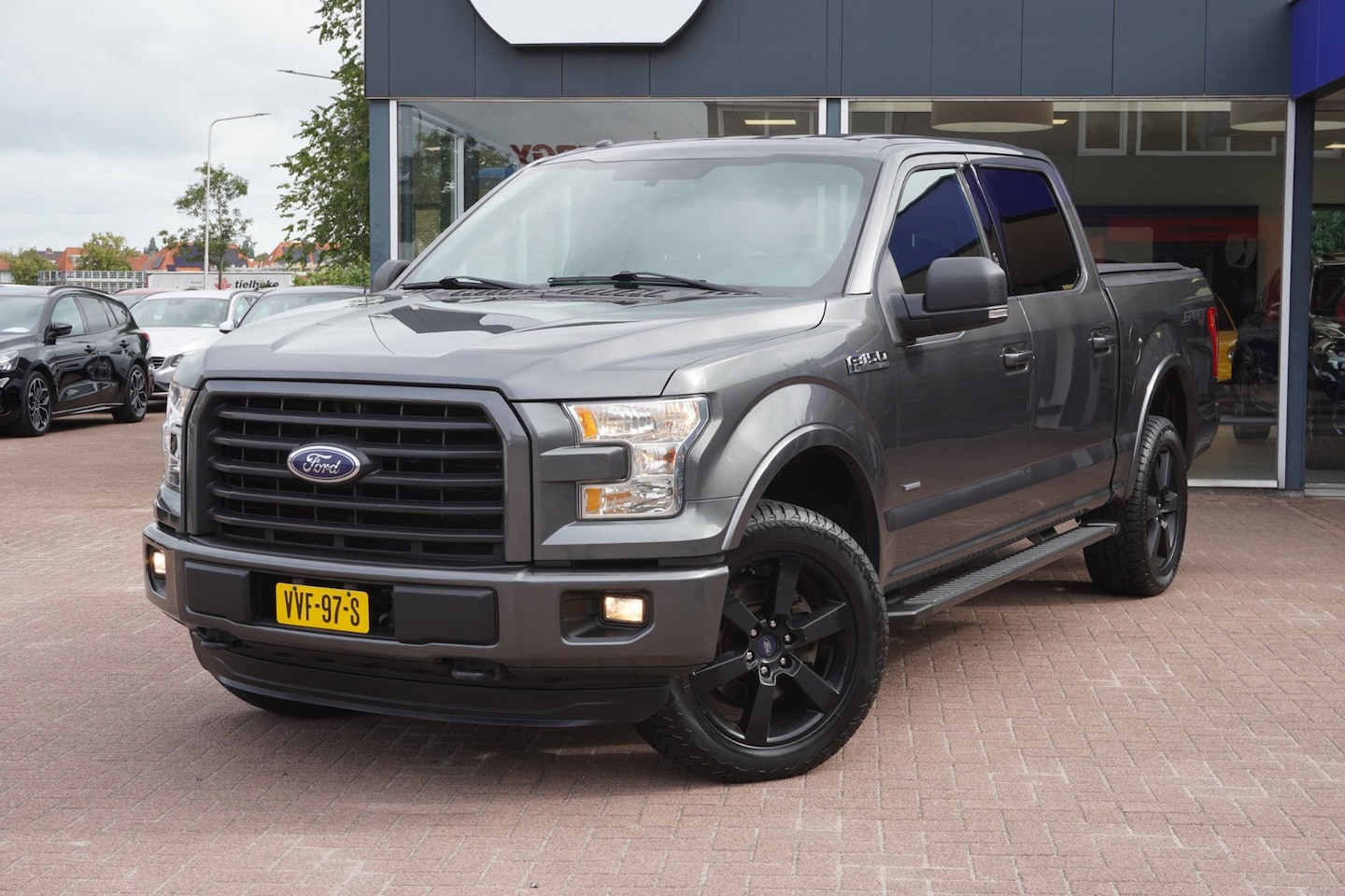 Ford F150 - XLT Automaat | Navigatie | Airco | Elek. pakket | Vol opties | Camera | BTW auto | Inruil - AutoWereld.nl