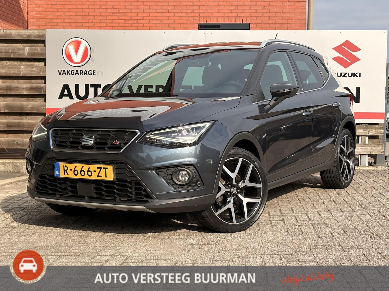 SEAT Arona - 1.0 TSI Xcellence Business Intense Parkeersensoren Rondom, Stoelverwarming, Apple Carplay/ - AutoWereld.nl