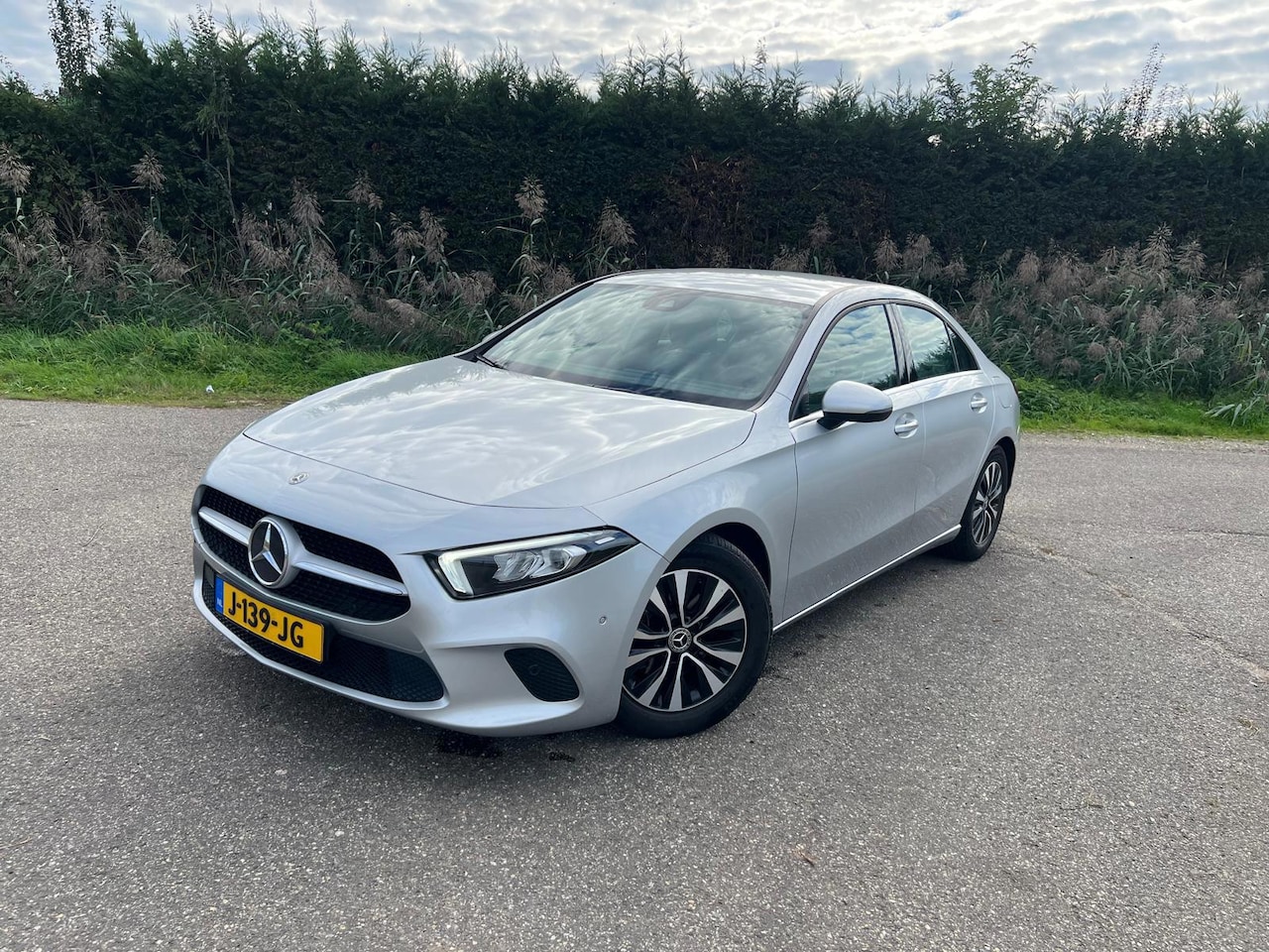 Mercedes-Benz A-klasse - 180 d SPORT LED CARPLAY NAVI ECC - AutoWereld.nl
