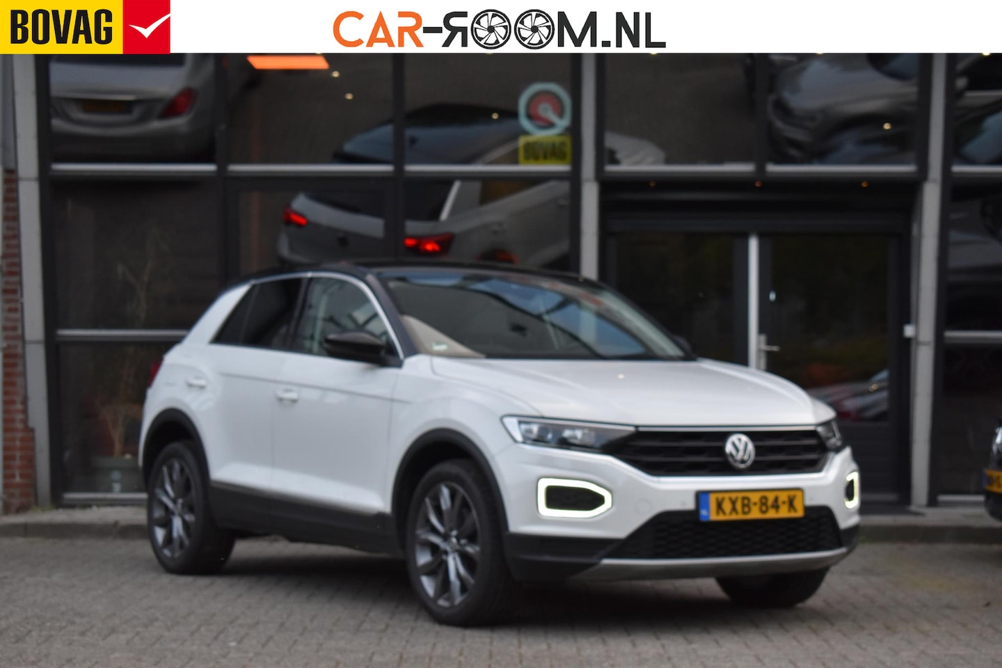 Volkswagen T-Roc - 1.5 TSI Sport Lane Stoel.vw Xenon Led Sfeer DSG - AutoWereld.nl