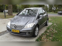 Mercedes-Benz A-klasse - A 180 CVT 5D