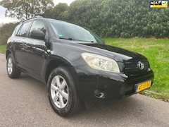 Toyota RAV4 - 2.0 VVTi Linea Terra 4WD - Airco - Cruise control - PDC - Trekhaak