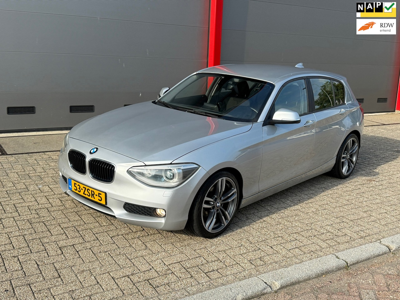 BMW 1-serie - 114i EDE Business 114i EDE Business+ - AutoWereld.nl
