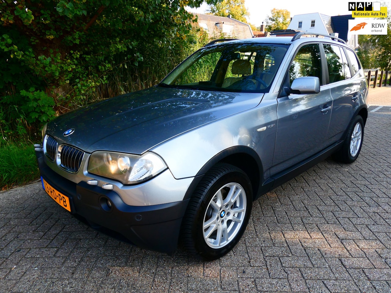 BMW X3 - 2.5i High Exe 192pk 4WD Automaat Leder Navi Historie Geen import - AutoWereld.nl
