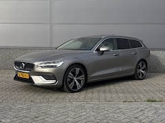 Volvo V60 - 2.0 T8 Twin Engine AWD Inscription - Memory seats - Dealer onderhouden - Schuif/Kanteldak