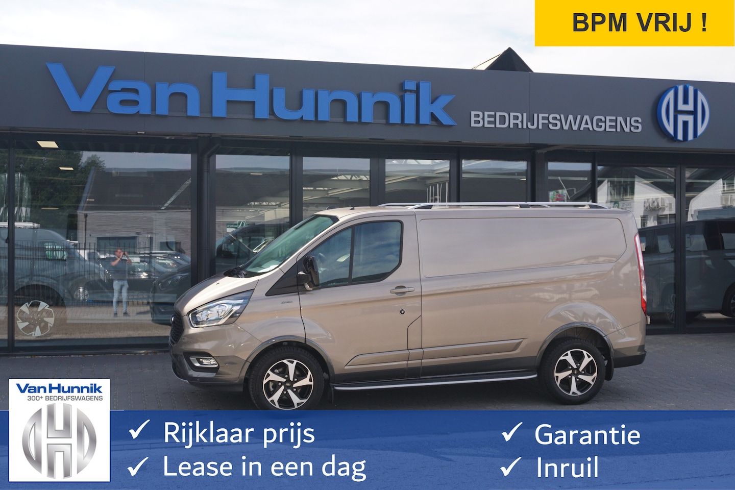 Ford Transit Custom - 300S Active 130PK BPM VRIJ!! Airco, Cruise, Apple CP / Android Auto, 17" LM Velg!! NR. 397 - AutoWereld.nl