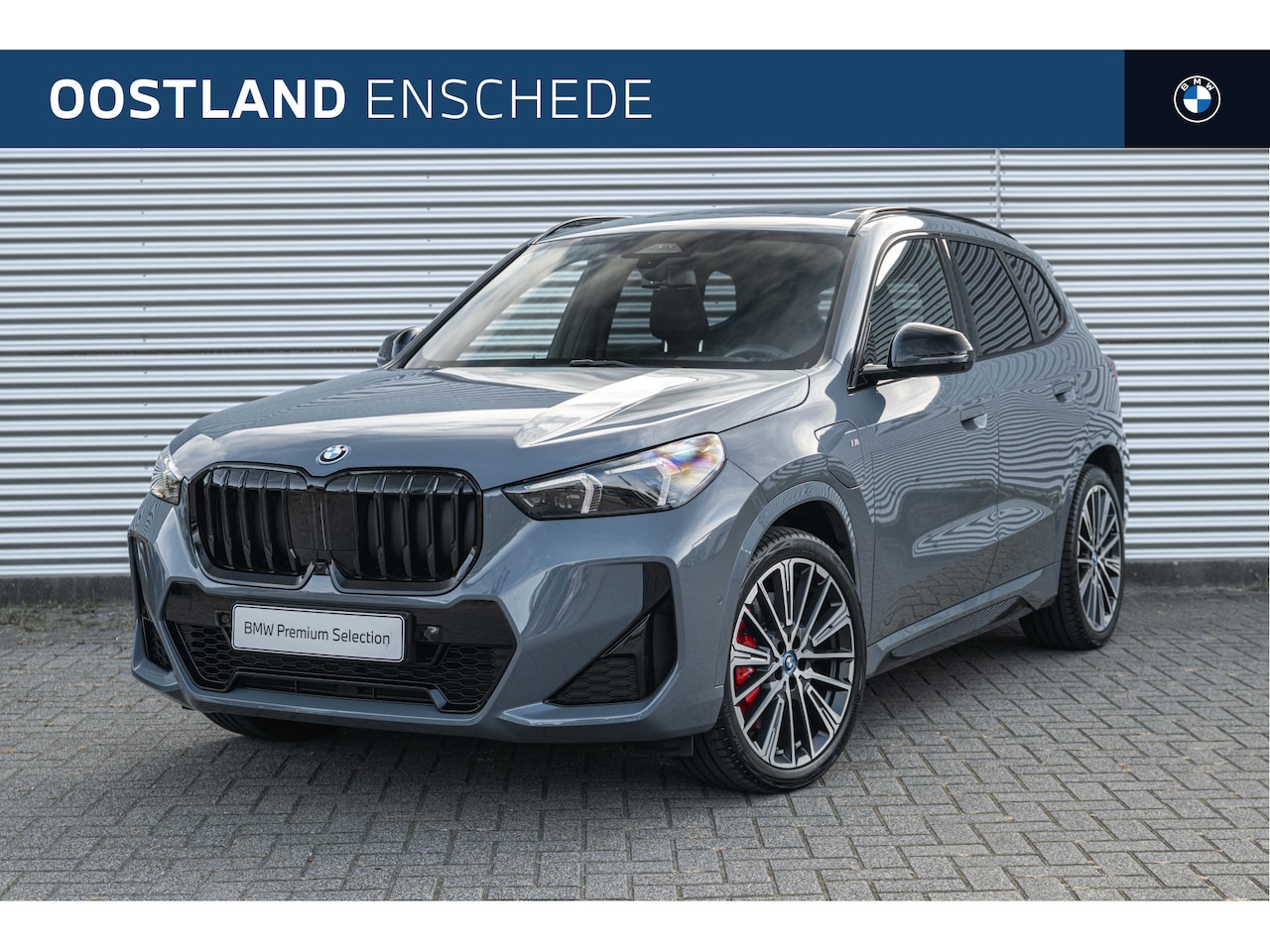 BMW X1 - xDrive25e M Sport Automaat / Panoramadak / Trekhaak / Sportstoelen / Head-Up / Adaptieve L - AutoWereld.nl