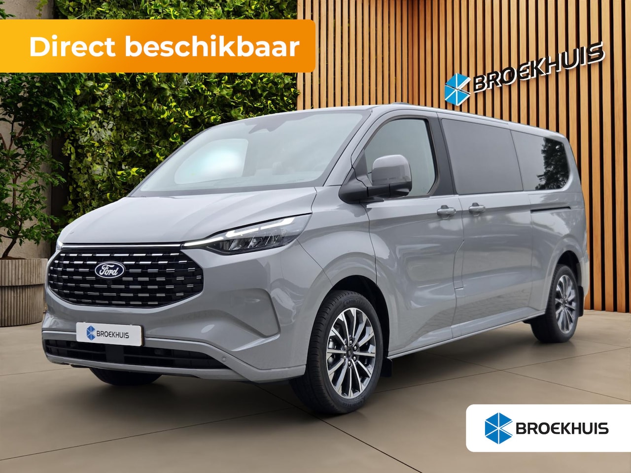 Ford Transit Custom Tourneo - 340 2.5 PHEV L2H1 Titanium X | 360° Camera | Cruise control adaptief met Stop&Go en stuurh - AutoWereld.nl