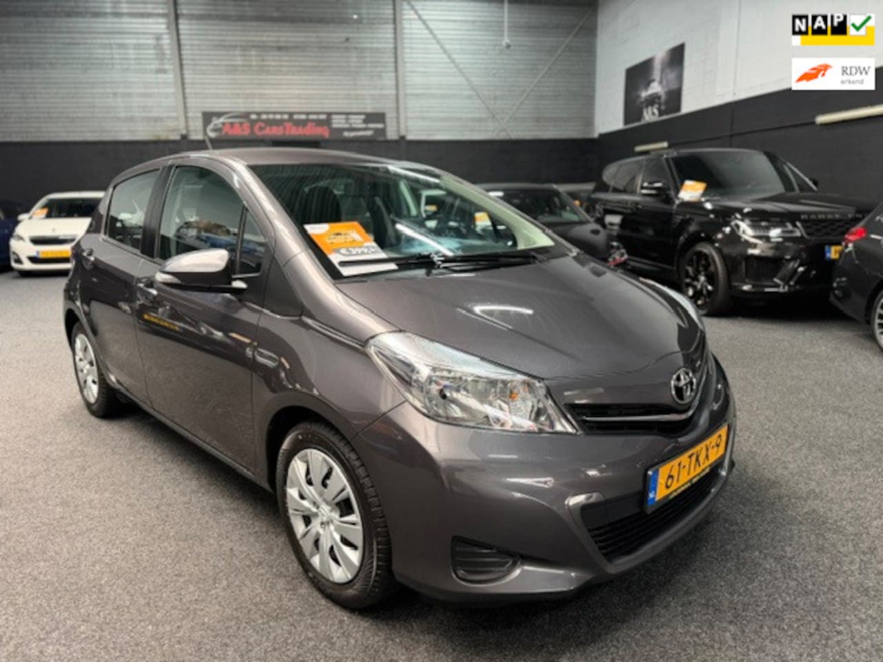 Toyota Yaris - 1.3 VVT-i Executive/1e EIGENAAR /AUTOMAAT!!! - AutoWereld.nl