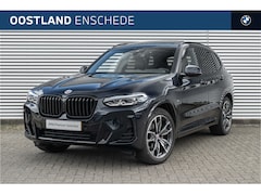 BMW X3 - xDrive20i High Executive M Sport Automaat / Panoramadak / Trekhaak / Sportstoelen / Achter