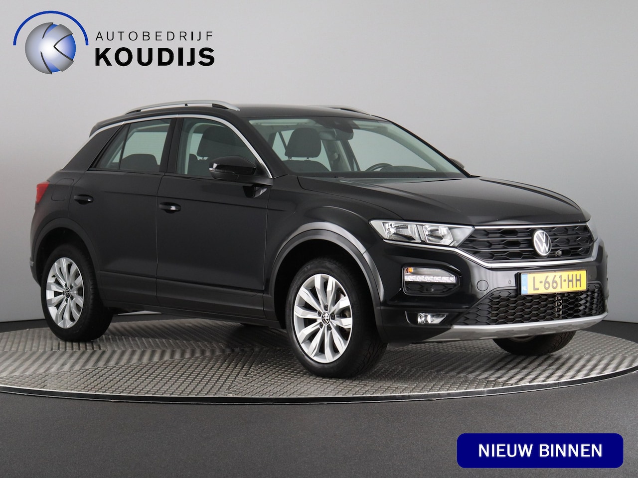 Volkswagen T-Roc - 1.5 TSI Style 1.5 TSI Style (NL-Auto / ACC / Carplay / Elek. kofferklep / Navi) - AutoWereld.nl