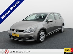 Volkswagen Golf - 1.2 TSI Trend Edition | Trekhaak | Navi | Cruise control | Prijs Rijklaar