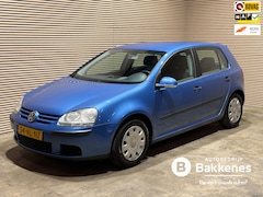 Volkswagen Golf - 1.6 FSI Trendline | Airco | Cruise | NAP | Trekhaak