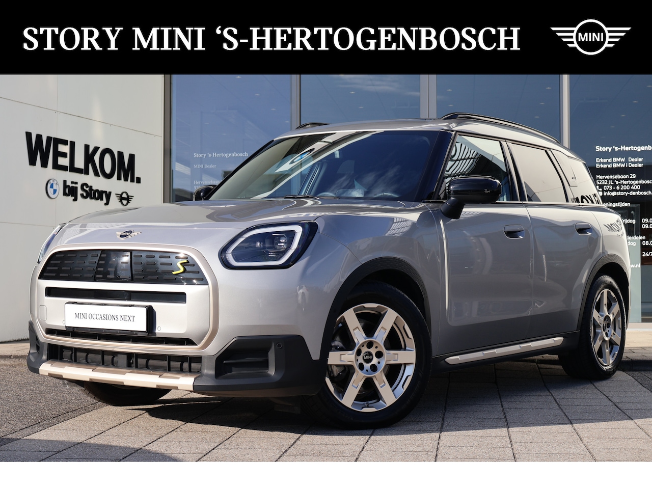 MINI Countryman - SE ALL4 / Favoured / Pakket M / Favoured / Pakket M / 18" Asteroid Spoke vibrant silver - AutoWereld.nl