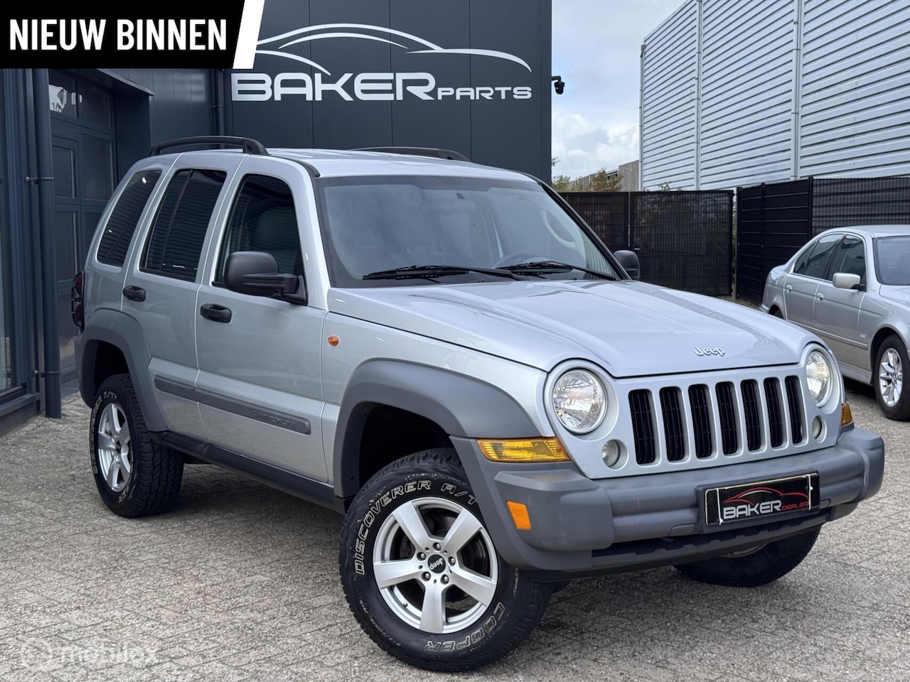 Jeep Cherokee - 3.7 V6 Sport 4X4 ~ Automaat ~ NAP ~ Airco ~ - AutoWereld.nl