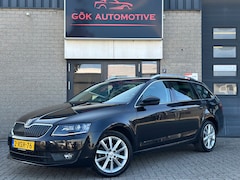 Skoda Octavia Combi - 1.4 TSI Greentech Elegance Businessline / Automaat / Keyles / Navi / PDC / Clima / Led / X