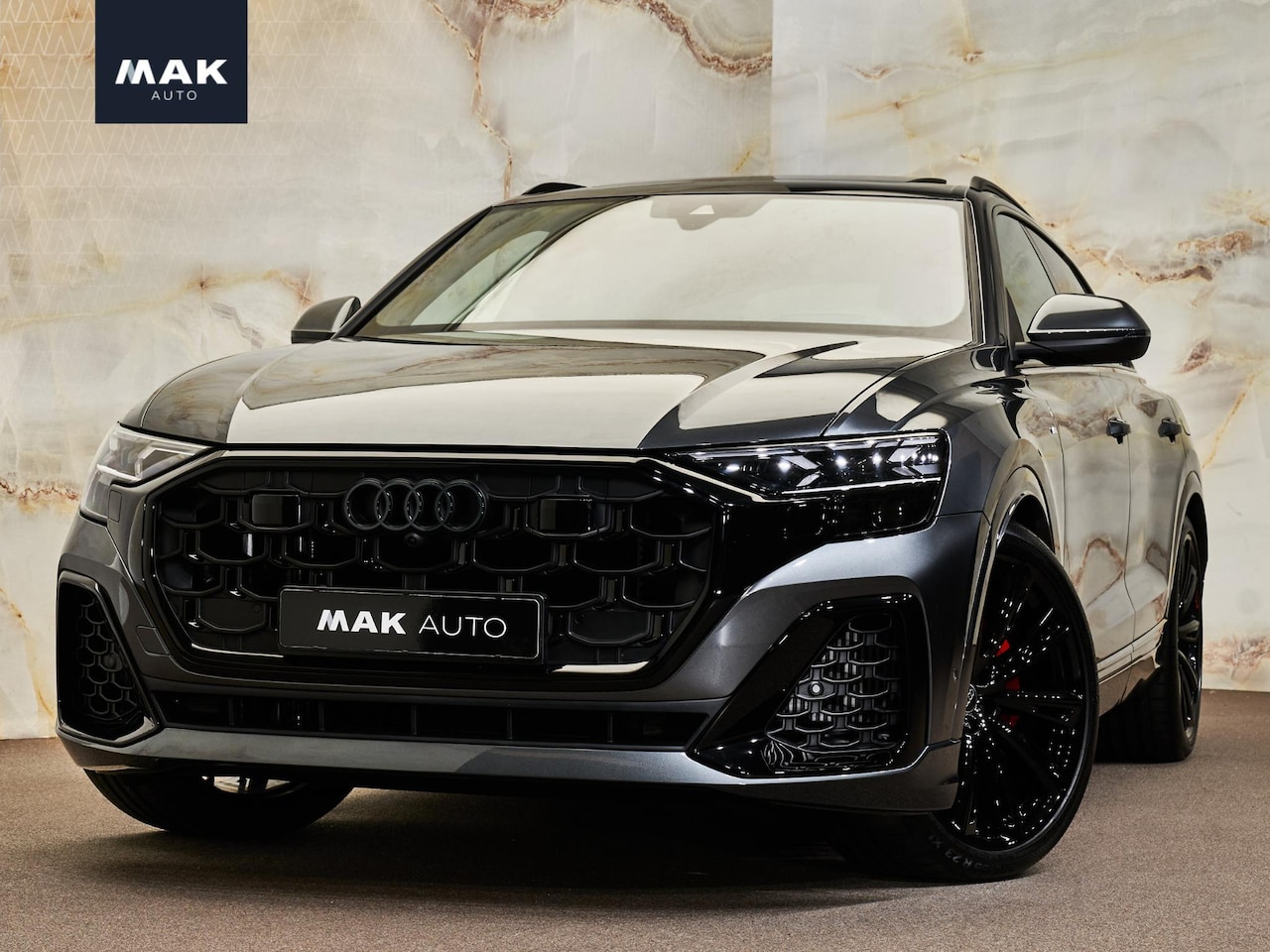 Audi Q8 - 55 TFSI e quattro Pro Line S 55 TFSI e Quattro Pro Line S , pano, B&O, 4W-best., OLED, luchtv., tr.haak, S sportstoelen - AutoWereld.nl