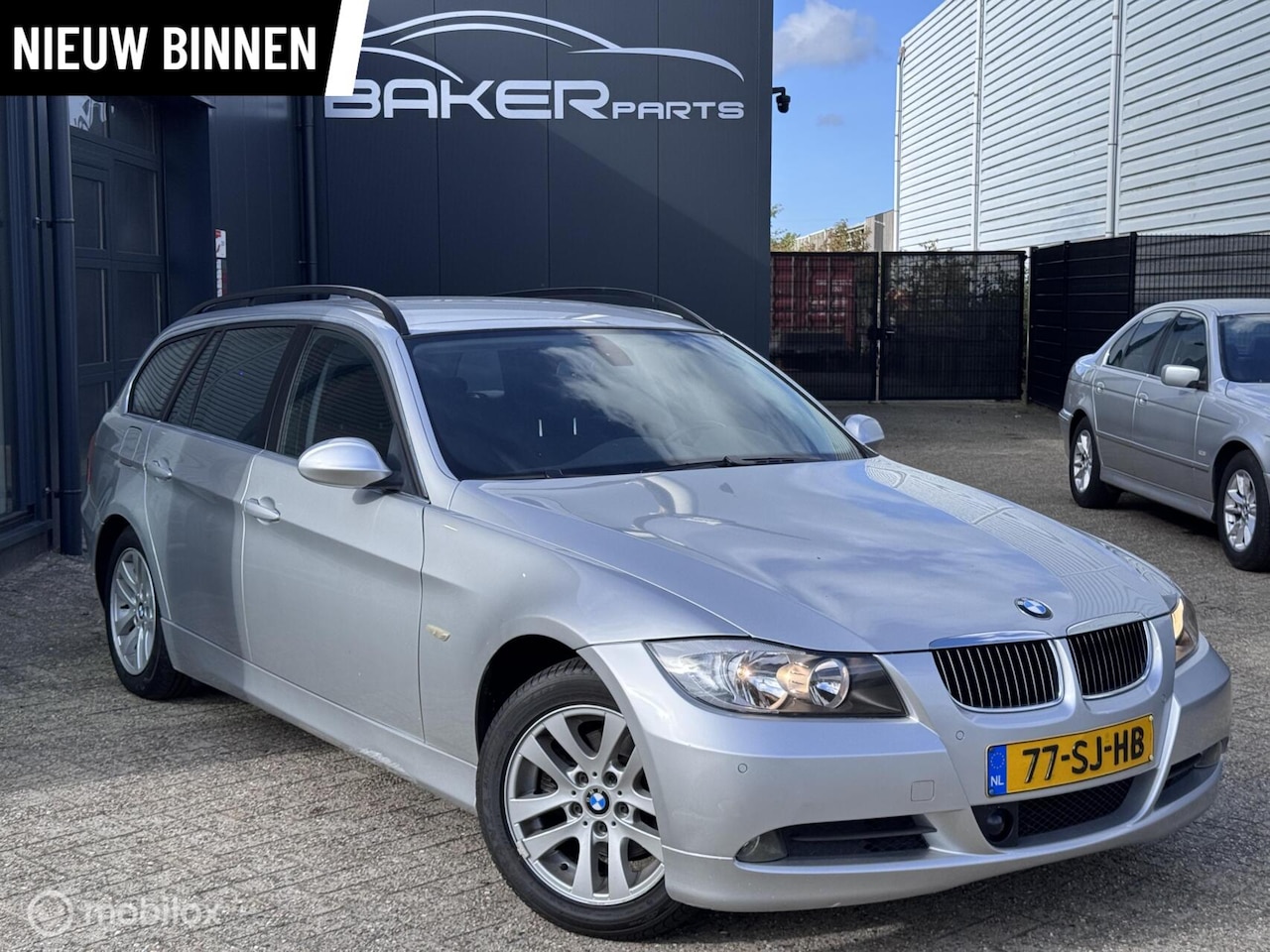 BMW 3-serie Touring - 325i Executive ~ Automaat ~ - AutoWereld.nl