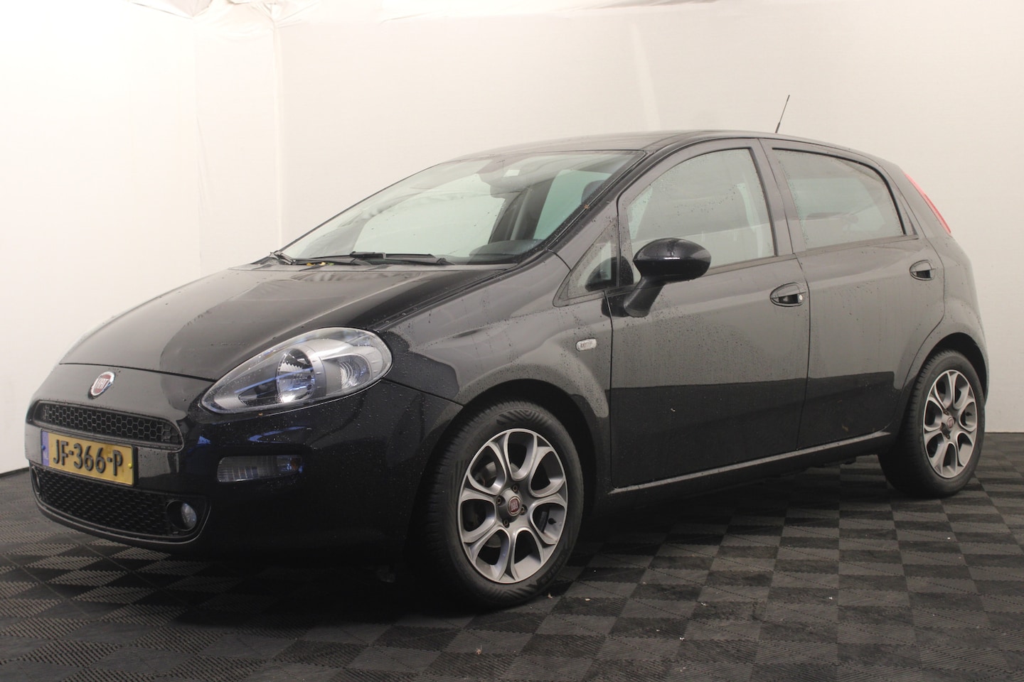 Fiat Punto Evo - 0.9 TwinAir Lounge 0.9 TwinAir Lounge - AutoWereld.nl