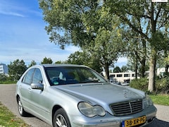 Mercedes-Benz C-klasse - 240 Elegance