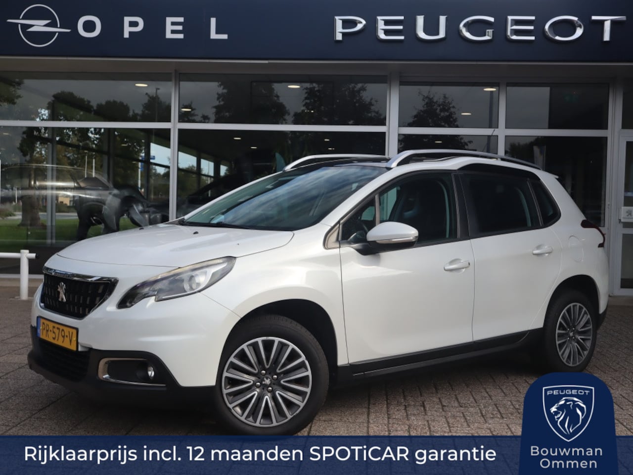 Peugeot 2008 - Blue Lion 1.2 PureTech 110pk, Rijklaarprijs, Panoramadak CruiseControl Navigatie - AutoWereld.nl