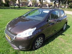 Peugeot 208 - 16-7-2027 a p k