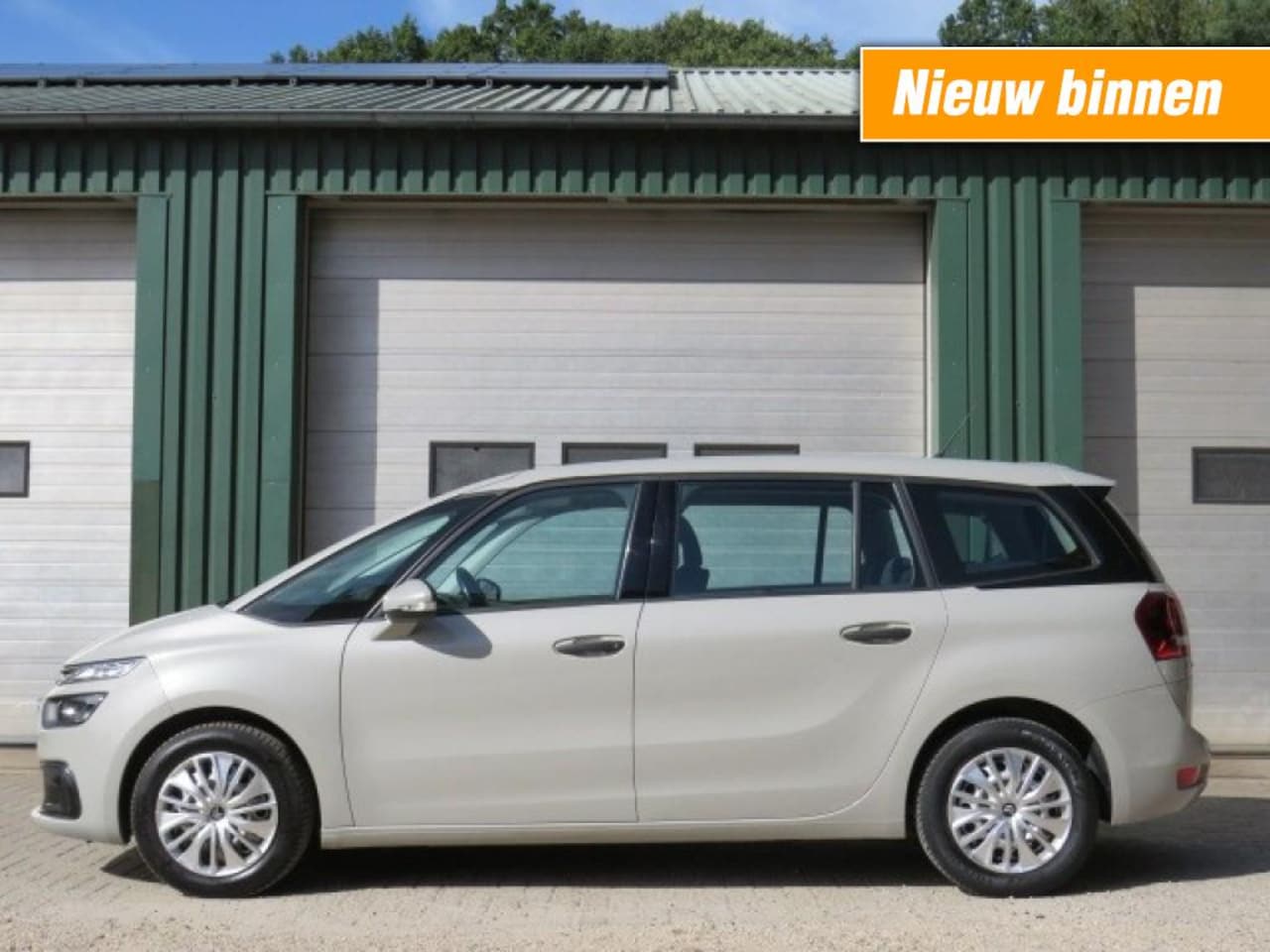 Citroën C4 - 1.2 PURET. LIVE - AutoWereld.nl