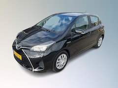 Toyota Yaris - 1.5 HYBRID BUS. PLUS
